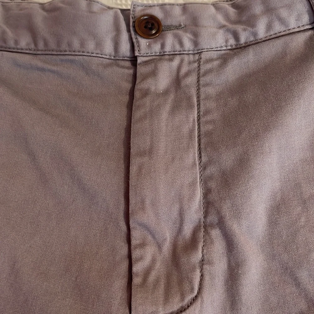 Faherty Mens Shorts 9 inch grey Sz 33 cotton